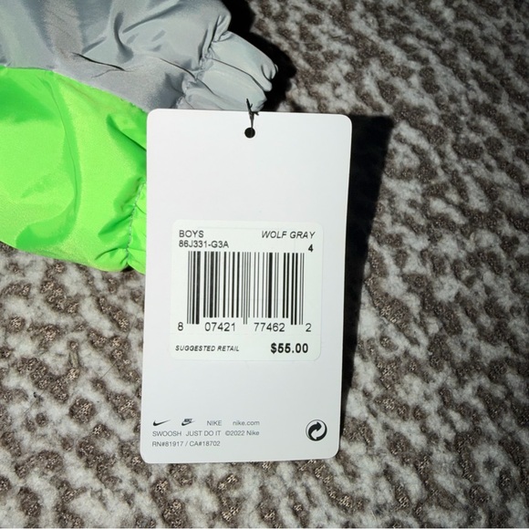 Nike Jacket - Picture 4 of 4